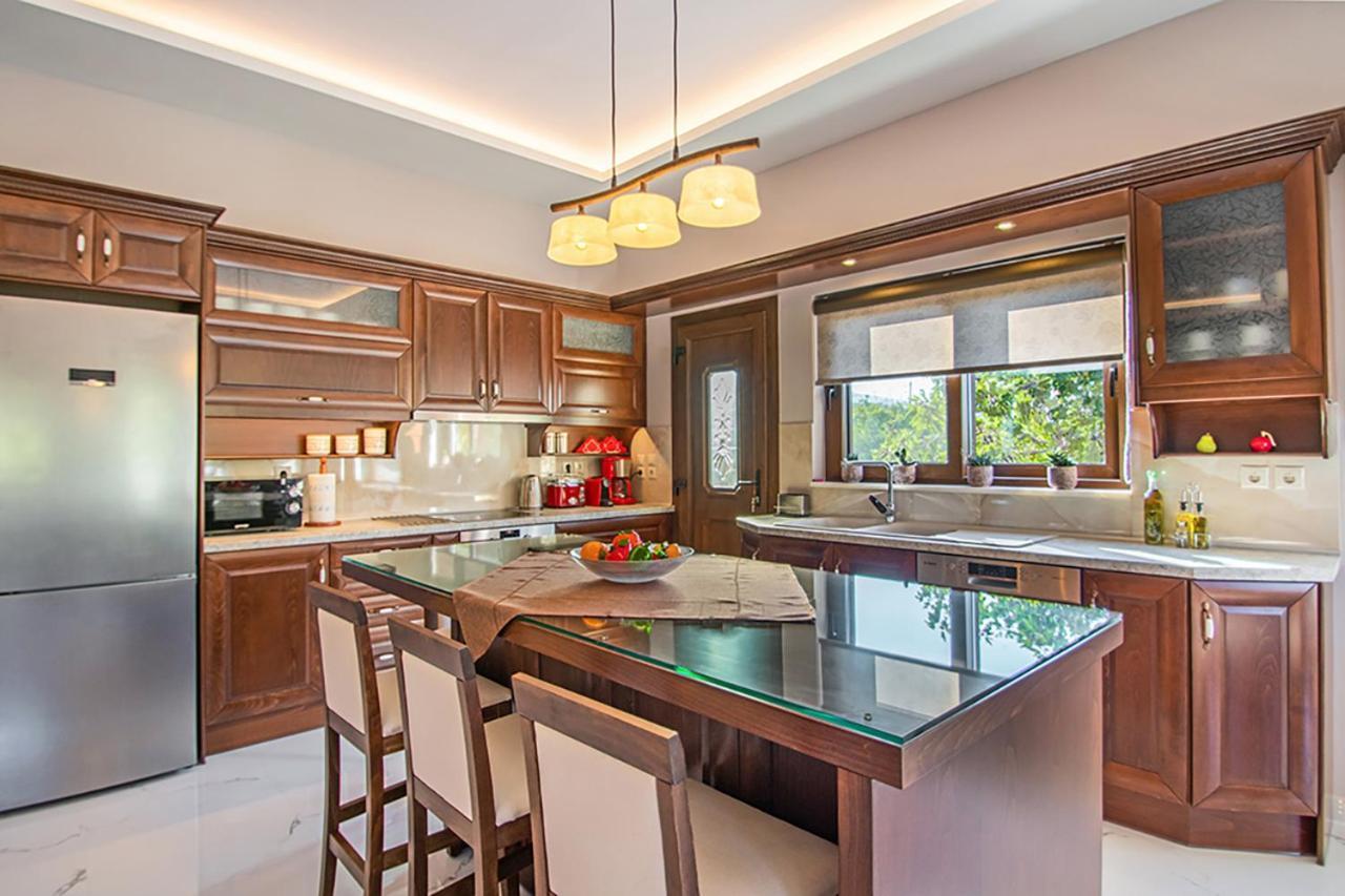 Zissis Villa & Pool 5Min Drive To Beach Kato Yerakarion Экстерьер фото