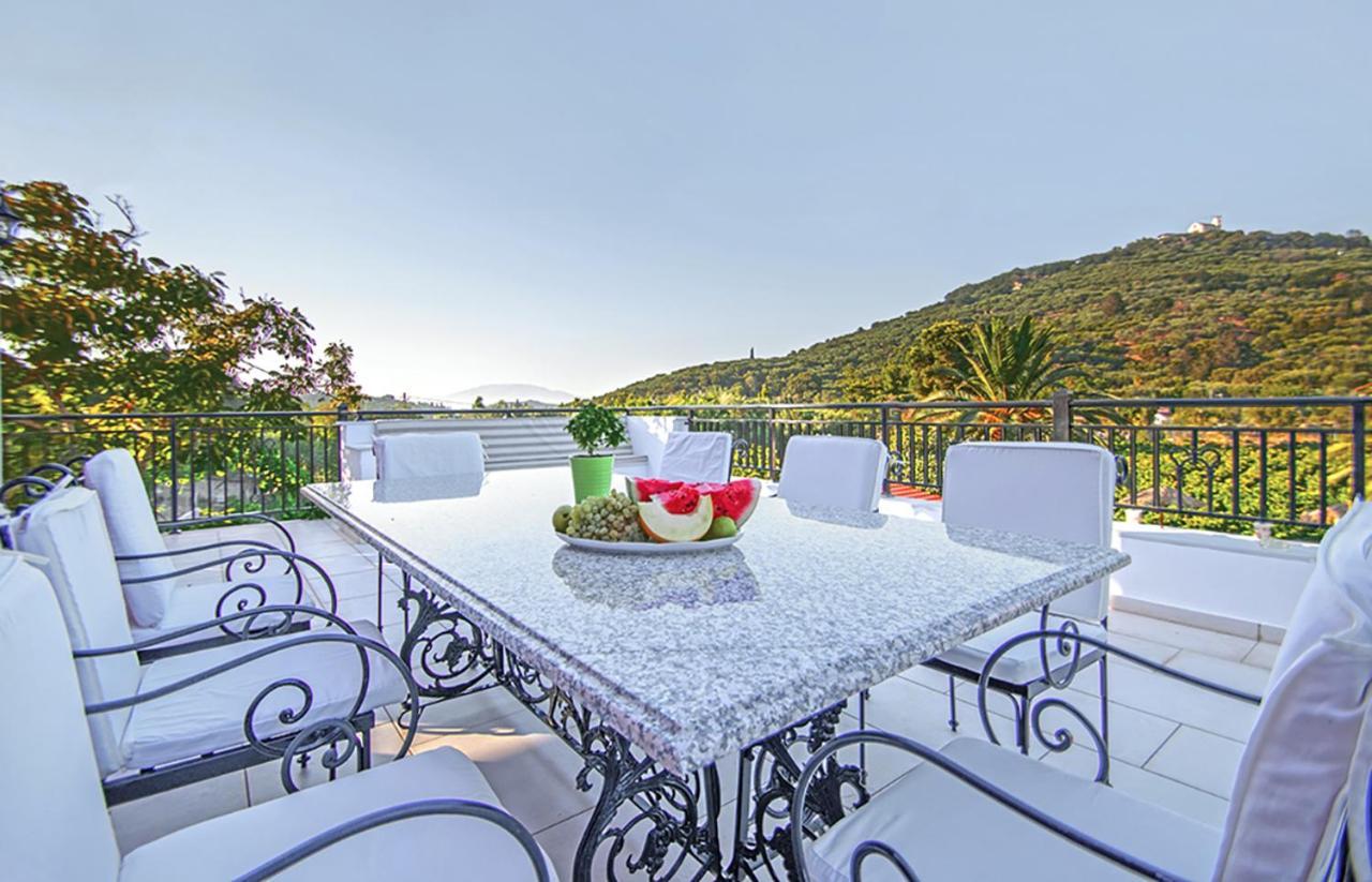Zissis Villa & Pool 5Min Drive To Beach Kato Yerakarion Экстерьер фото